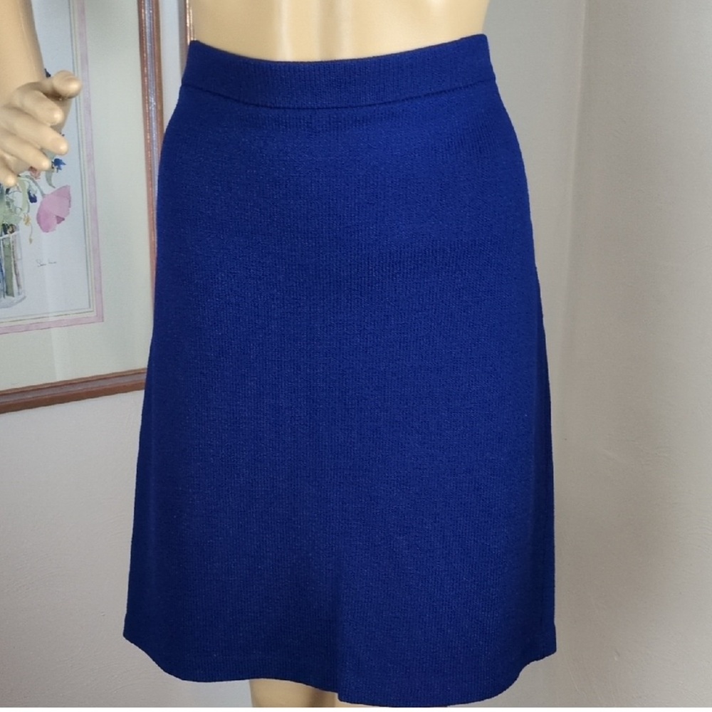 St. John Blue size 10 Knee-Length Skirt
